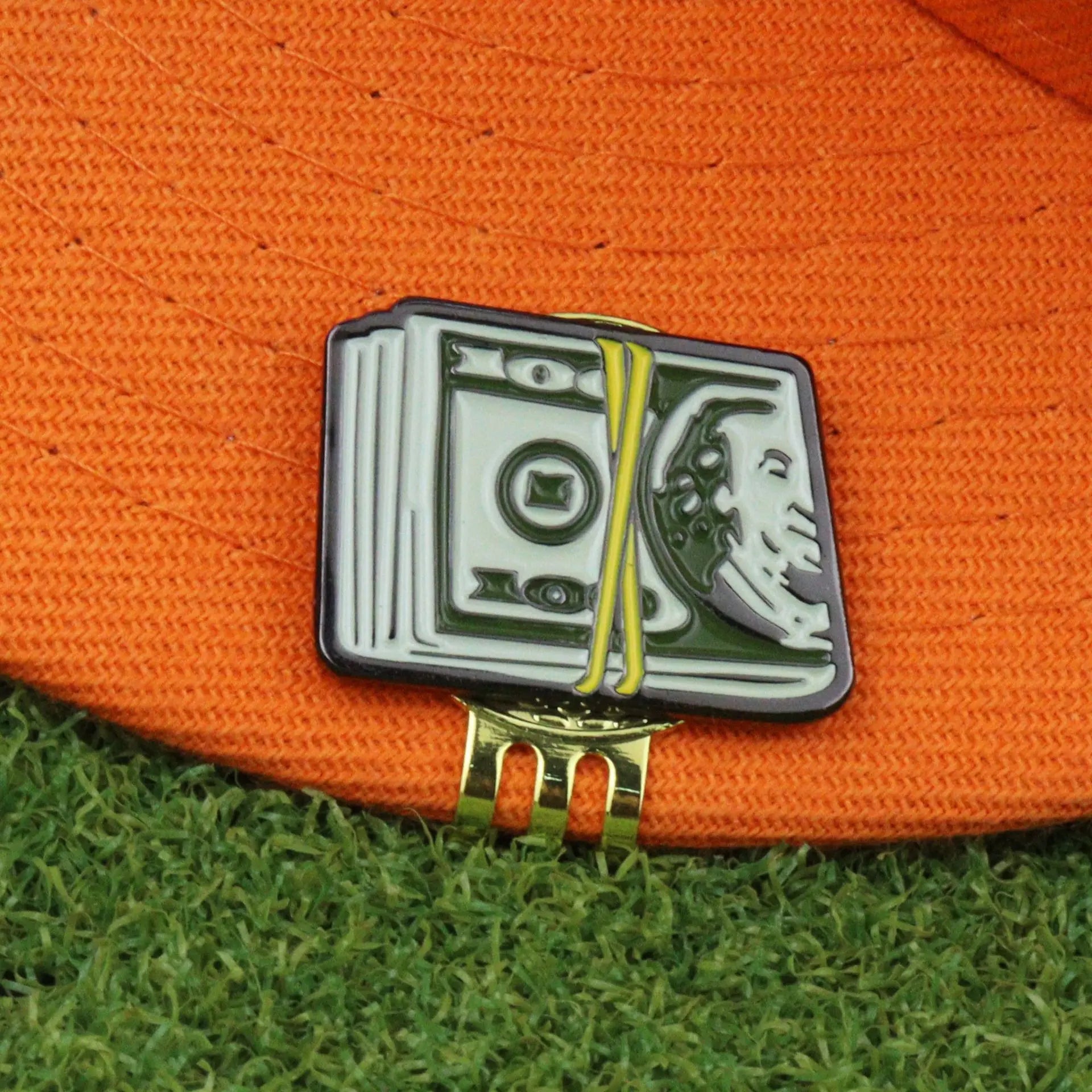 Metal Dollar